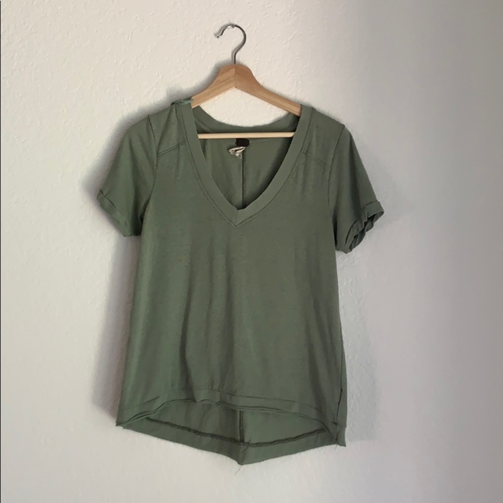 V-neck Tee